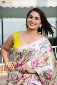 Love, Sitara cast Sobhita Dhulipala, Sonali Kulkarni, and Rajeev Siddhartha promote the film Love, Sitara