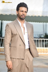 Love, Sitara cast Sobhita Dhulipala, Sonali Kulkarni, and Rajeev Siddhartha promote the film Love, Sitara