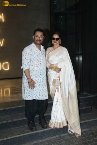Loveyapa Special Screening attended by Aamir Khan, Dharmendra, Rekha, and Shabana Azmi