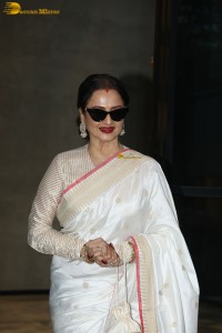 Loveyapa Special Screening attended by Aamir Khan, Dharmendra, Rekha, and Shabana Azmi