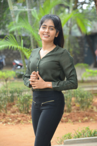 Madhumitha Krishna  (12)