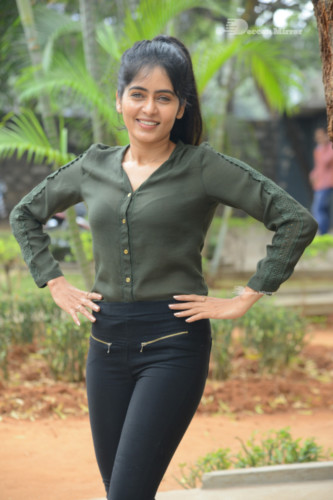 Madhumitha Krishna  (13)