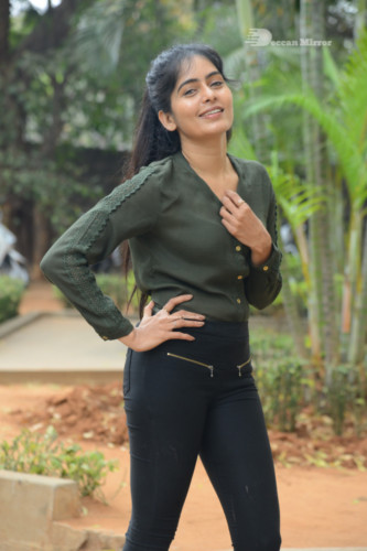 Madhumitha Krishna  (16)