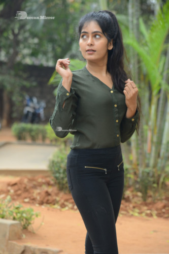 Madhumitha Krishna  (20)