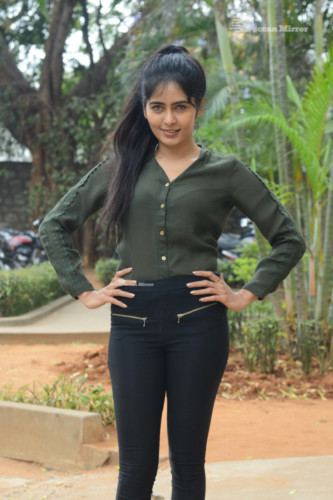 Madhumitha Krishna  (31)