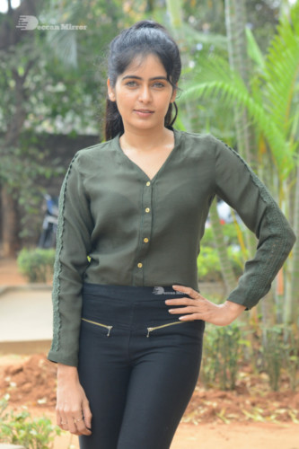 Madhumitha Krishna  (34)