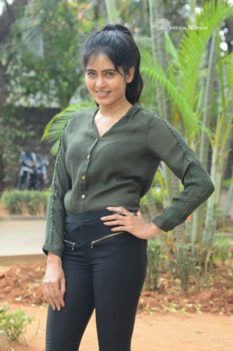 Madhumitha Krishna  (37)