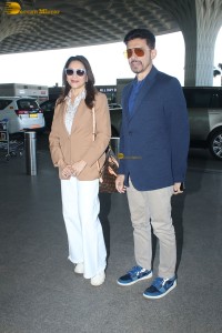 Bollywood star actress Madhuri Dixit spotted with her husband at mumbai airport