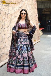 actress madhuri dixit gorgeous photo shoot