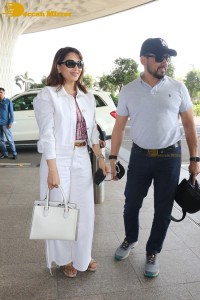 Madhuri-Dixit-and-her-husband-Shriram-Madhav-Nene
