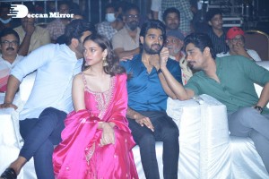 Maha Samudram movie Pre-Release Event attended by Cast Aditi Rao Hydari, Anu Emmanuel, Sharwanand, Siddharth and others.