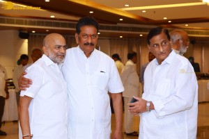 Actor Family and friends attend Mahesh Babu's mother Indira Devi's 11th day rituals