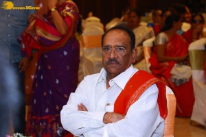 Actor Family and friends attend Mahesh Babu's mother Indira Devi's 11th day rituals