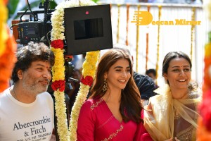 Namrata claps the first shot with Pooja Hegde for Mahesh Babu’s third film with Trivikram Srinivas