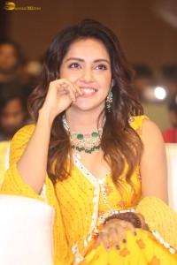 actress Mahima Nambiar cute and sweet looks in a yellow salwar dress