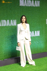 Maidaan Special Screening attended by Ajay Devgn, Priyamani, Janhvi Kapoor, Pooja Hegde, and others