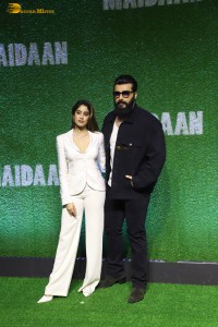 Maidaan Special Screening attended by Ajay Devgn, Priyamani, Janhvi Kapoor, Pooja Hegde, and others