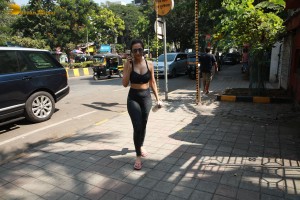 Indian Actress Malaika Arora spotted after her workout on November 5, 2022