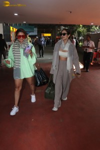 Sisters Malaika Arora and Amrita Arora spotted at mumbai Airport