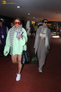 Sisters Malaika Arora and Amrita Arora spotted at mumbai Airport