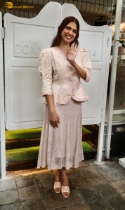 actress Malavika Mohanan dressed beautifully in pink