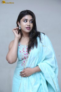 actress Malavika Satheesan cute in a light blue salwar dress