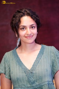 actress malvika nair photoshoot in a green top