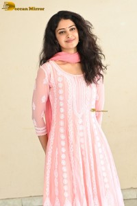 actress Manasa Varanasi cute in a pink salwar dress