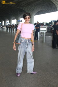 Mandira Bedi Picture Gallery 1