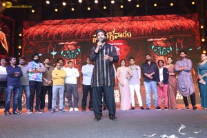 Mangalavaram Pre-Release Function attended by Payal Rajput, Ajay Bhupathi, Dil Raju, Nimmagadda Prasad, and Allu Arjun