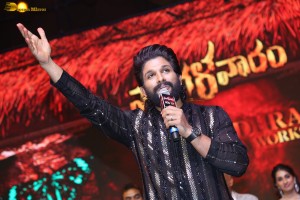 Mangalavaram Pre-Release Function attended by Payal Rajput, Ajay Bhupathi, Dil Raju, Nimmagadda Prasad, and Allu Arjun