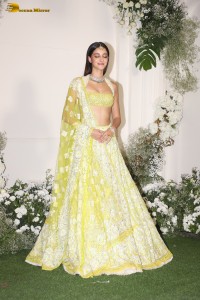 Manish Malhotra’s Diwali Party attended by Janhvi Kapoor, Pooja Hegde, Madhuri Dixit, Rekha, Tamannaah Bhatia, Disha Patani, and others