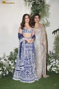 Manish Malhotra’s Diwali Party attended by Janhvi Kapoor, Pooja Hegde, Madhuri Dixit, Rekha, Tamannaah Bhatia, Disha Patani, and others