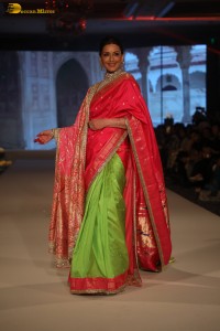 Sonali Bendre, Hina Khan, Tripti Dimri, and Kartik Aaryan walk the ramp for Manish Malhotra at the Namo Bharat event