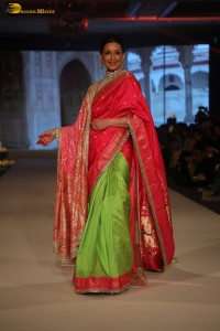Sonali Bendre, Hina Khan, Tripti Dimri, and Kartik Aaryan walk the ramp for Manish Malhotra at the Namo Bharat event