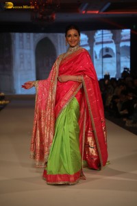 Sonali Bendre, Hina Khan, Tripti Dimri, and Kartik Aaryan walk the ramp for Manish Malhotra at the Namo Bharat event