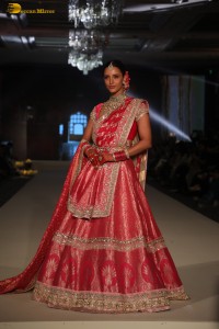 Sonali Bendre, Hina Khan, Tripti Dimri, and Kartik Aaryan walk the ramp for Manish Malhotra at the Namo Bharat event