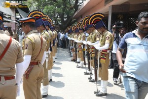 Bollywood star Manoj Kumar's Final Journey attended by Amitabh Bachchan, Dharmendra, Prem Chopra, and others