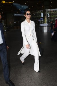 beauty queen and actress Manushi Chhillar dressed in all white at mumbai airport