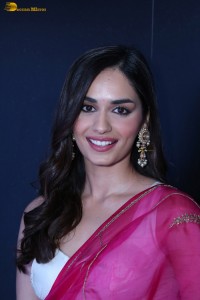 actress and former miss world Manushi Chhillar ravishing looks in a pink saree