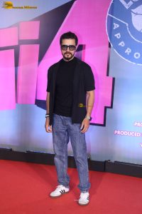 Masti 4 Screening attended by Riteish Deshmukh, Vivek Oberoi, Tusshar Kapoor, Aftab Shivdasani, Shriya, and Elnaaz Norouzi