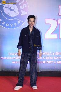 Masti 4 Screening attended by Riteish Deshmukh, Vivek Oberoi, Tusshar Kapoor, Aftab Shivdasani, Shriya, and Elnaaz Norouzi