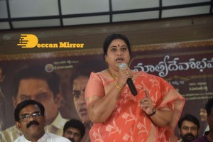 Pictures of Telugu Actress Sudha and other team members from the movie Matru Devo Bhava - O Amma Katha