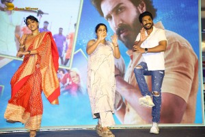 Matti Kusthi movie meet and greet attended by Vishnu Vishal and Aishwarya Lekshmi