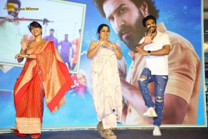 Matti Kusthi movie meet and greet attended by Vishnu Vishal and Aishwarya Lekshmi
