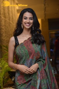 Meenakshi Chaudhary cute in a colorful saree