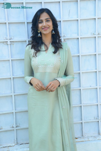 Meenakshi Chaudhary (12)