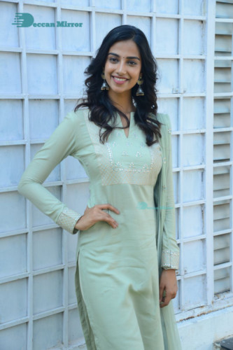 Meenakshi Chaudhary (39)