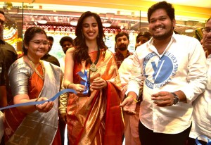 actress Meenakshi Chaudhary launches Weaverly Store in Hyderabad