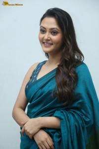 actress Megha Chowdhury beautiful in a saree
